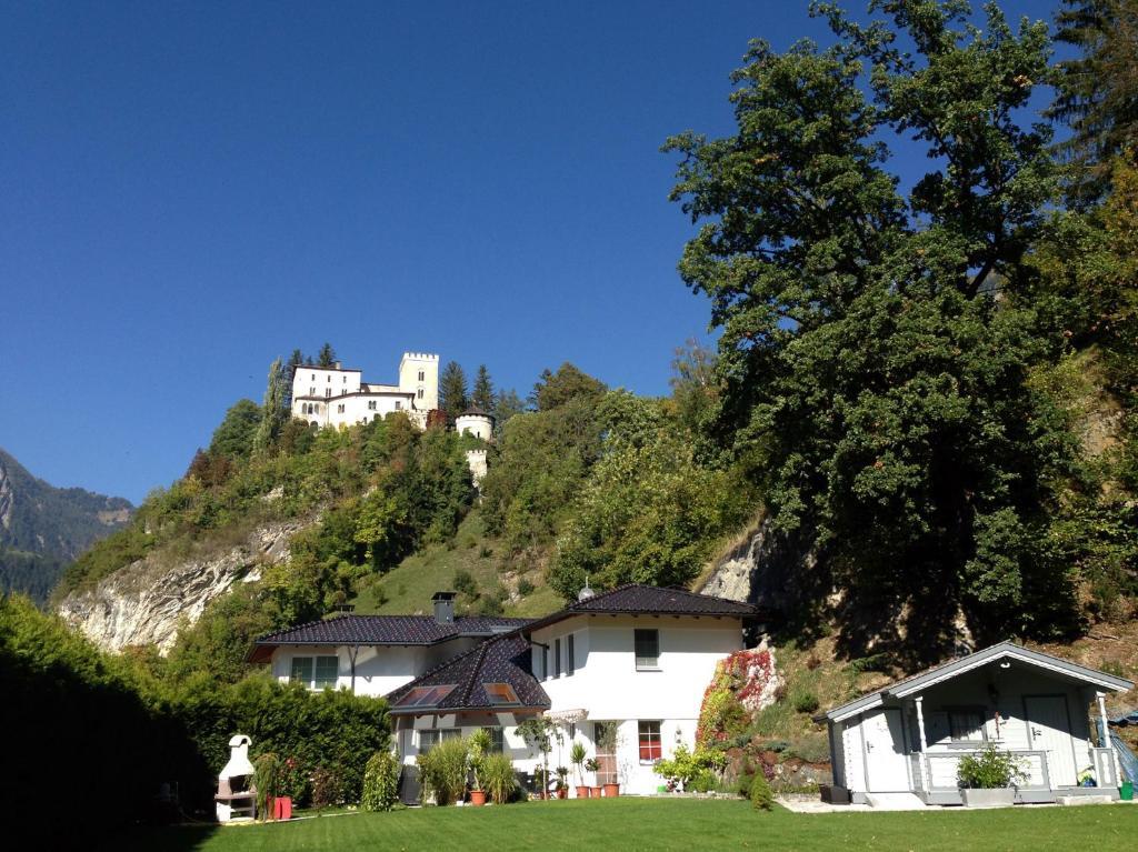 Apartments Schloss-Weissenstein-Strasse Matrei in Osttirol Dış mekan fotoğraf